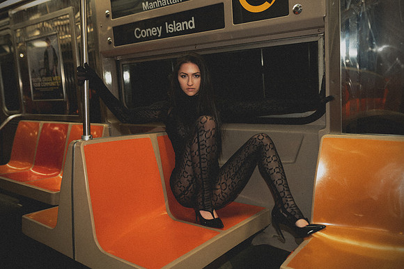 Kelsey Late Train-595-